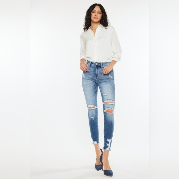 Kancan High Rise Frayed Ankle Skinny Jeans - Picture 4 of 7